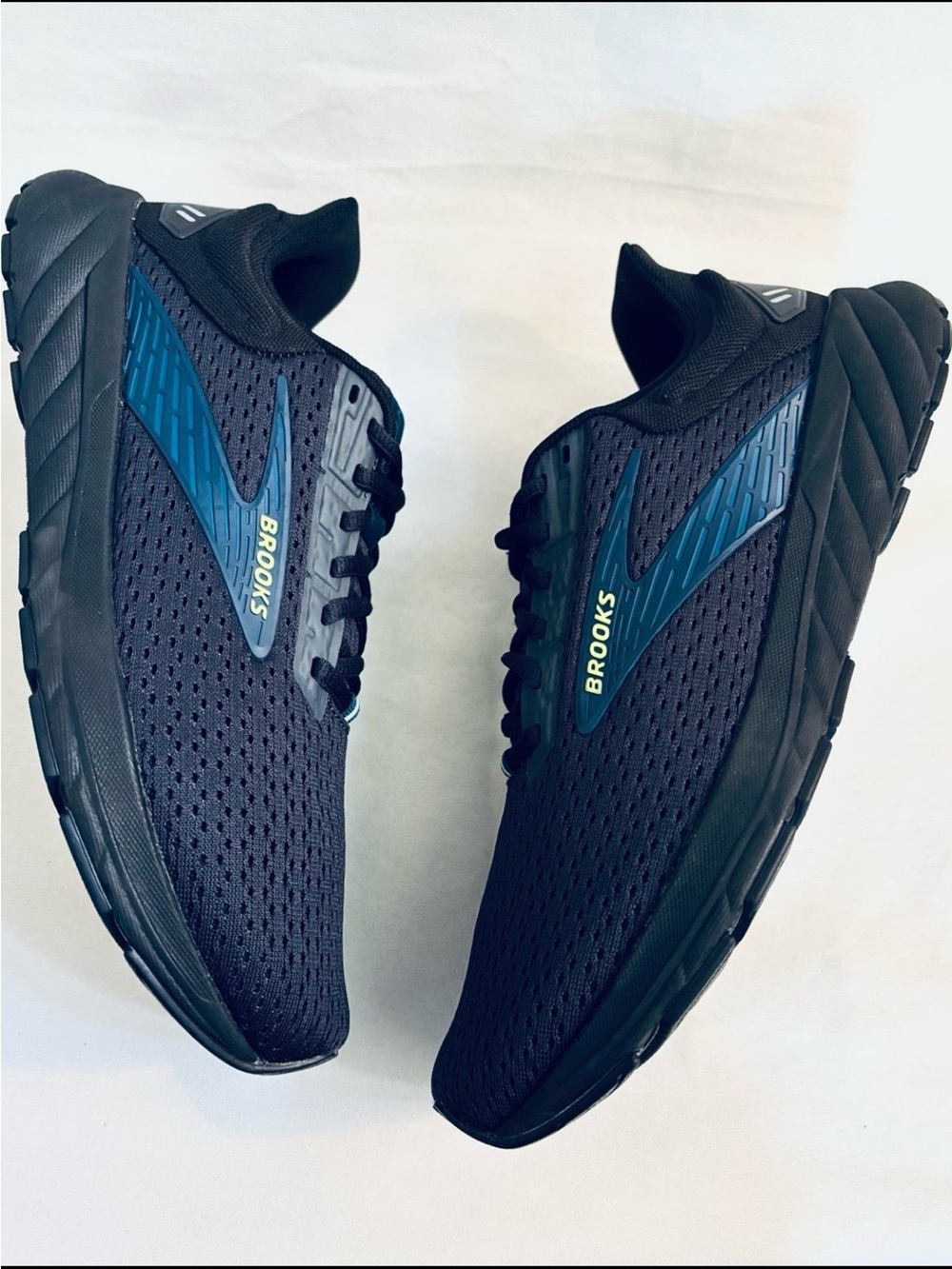 BROOKS ANYHEM 6 Running Shoes